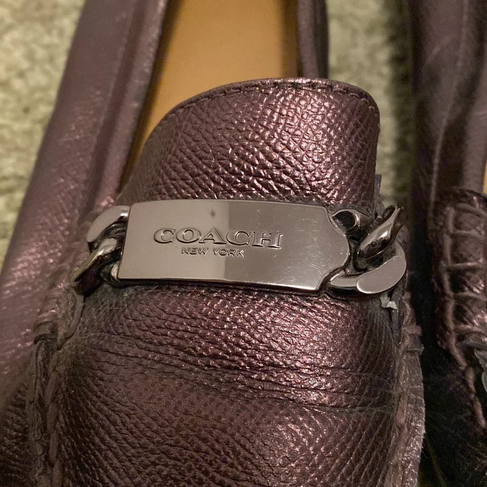 Gently Worn Women’s Size 8B Coach Loafer With Horse Bit - Picture 2 of 13